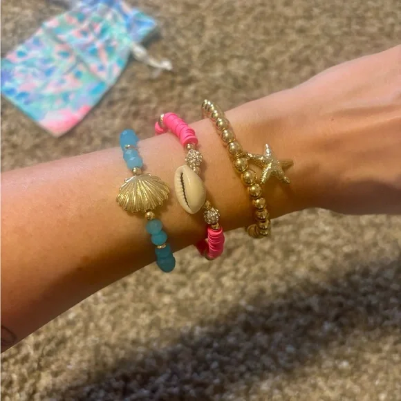 NWOT! Lilly Pulitzer jewelry bundle & pouch! - Picture 4 of 6